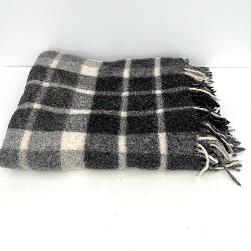 Alpaca superfine plaid throw blanket